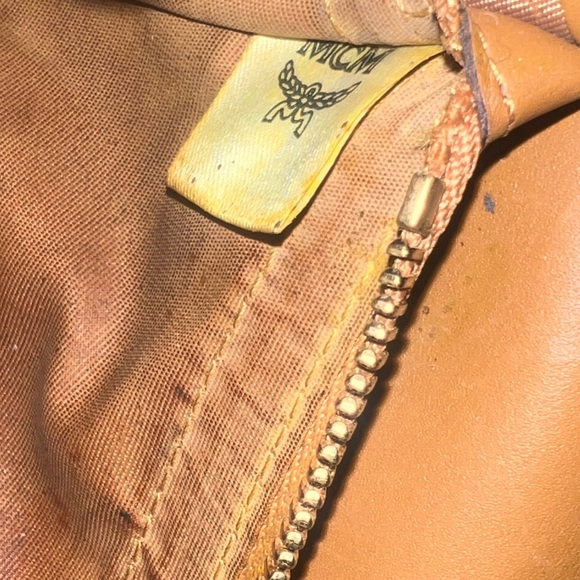 MCM signature logo-print coated canvas tri-fold wallet. - Picture 14 of 14